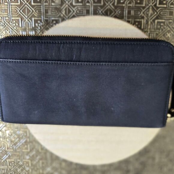π’βKate Spade New York Zip Around Wallet Like New - Picture 9 of 10
